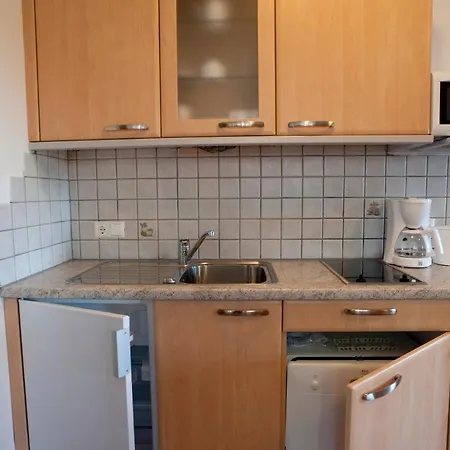 Lägenhet Ferienwohnung In Den Sudsteirischen Weinbergen *